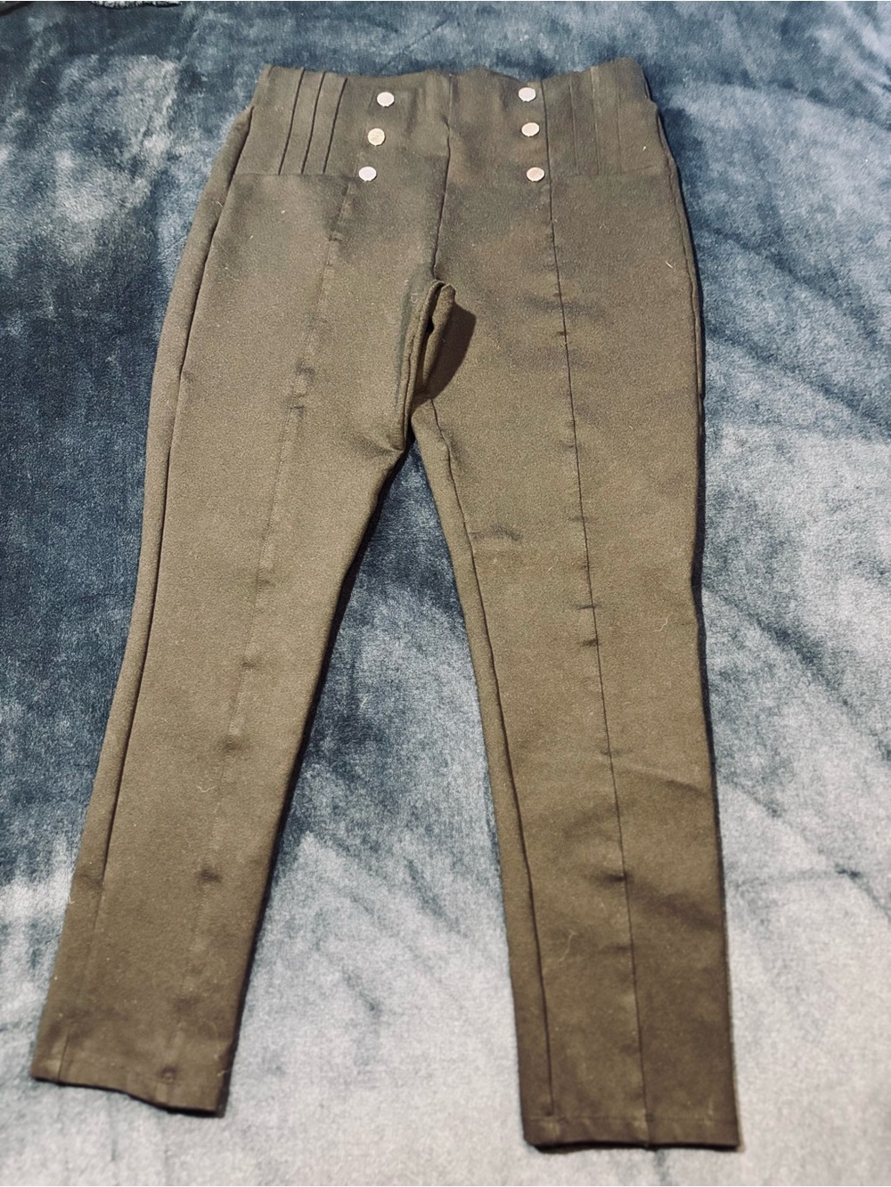Zara High-Waist Buttoned Trousers